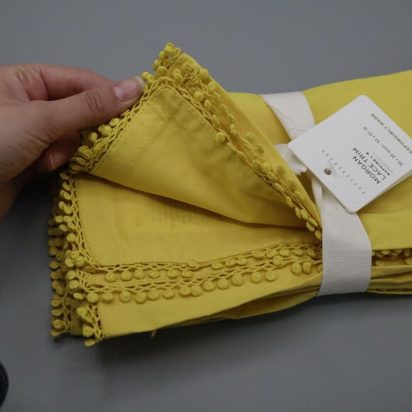 Pottery Barn Morgan Organic Cotton Napkin Yellow Picnic Table Setting Bright NWT - Picture 7 of 15